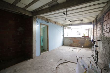 Casa para alugar com 120m², 2 quartos e sem vagaTerraço
