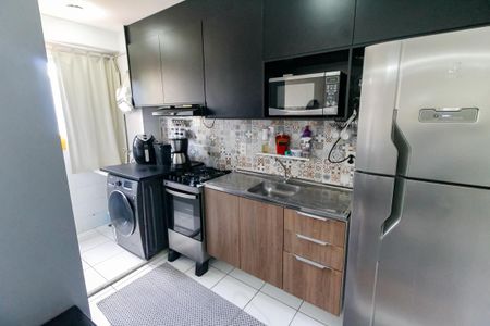 Apartamento para alugar com 41m², 2 quartos e sem vaga Apartamento para alugar com 41m², 2 quartos e sem vagaCozinha - Armários
