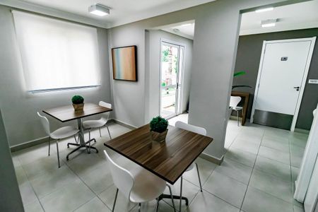 Apartamento para alugar com 41m², 2 quartos e sem vaga Apartamento para alugar com 41m², 2 quartos e sem vagaÁrea comum - Salão de festas
