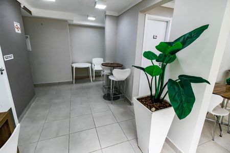 Apartamento para alugar com 41m², 2 quartos e sem vaga Apartamento para alugar com 41m², 2 quartos e sem vagaÁrea comum - Salão de festas