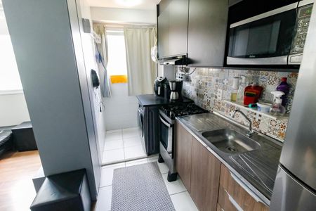 Apartamento para alugar com 41m², 2 quartos e sem vaga Apartamento para alugar com 41m², 2 quartos e sem vagaCozinha - Armários