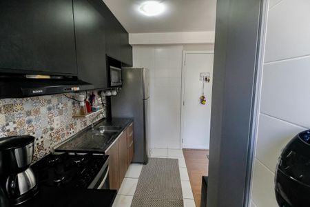 Apartamento para alugar com 41m², 2 quartos e sem vaga Apartamento para alugar com 41m², 2 quartos e sem vagaCozinha - Armários