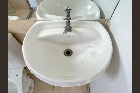Banheiro de apartamento para alugar com 2 quartos, 103m² em São João, Betim