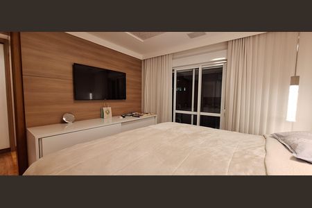 Apartamento à venda com 177m², 3 quartos e 3 vagas Apartamento à venda com 177m², 3 quartos e 3 vagasSuíte 1
