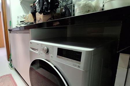 Apartamento à venda com 177m², 3 quartos e 3 vagas Apartamento à venda com 177m², 3 quartos e 3 vagasLavanderia