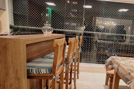 Apartamento à venda com 177m², 3 quartos e 3 vagas Apartamento à venda com 177m², 3 quartos e 3 vagasÁrea gourmet