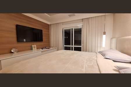 Apartamento à venda com 177m², 3 quartos e 3 vagas Apartamento à venda com 177m², 3 quartos e 3 vagasSuíte 1