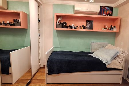 Apartamento à venda com 177m², 3 quartos e 3 vagas Apartamento à venda com 177m², 3 quartos e 3 vagasSuíte 2