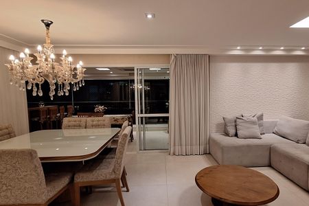 Apartamento à venda com 177m², 3 quartos e 3 vagas Apartamento à venda com 177m², 3 quartos e 3 vagasSala