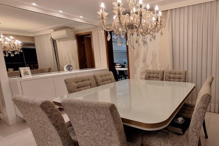 Apartamento à venda com 177m², 3 quartos e 3 vagas Apartamento à venda com 177m², 3 quartos e 3 vagasCopa
