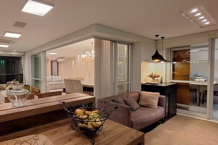 Apartamento à venda com 177m², 3 quartos e 3 vagas Apartamento à venda com 177m², 3 quartos e 3 vagasÁrea gourmet