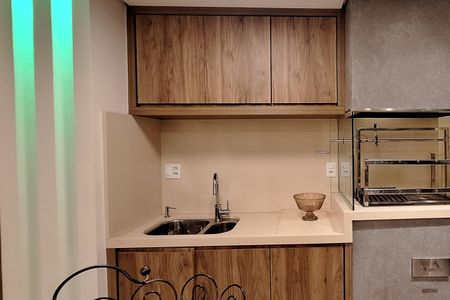 Apartamento à venda com 177m², 3 quartos e 3 vagas Apartamento à venda com 177m², 3 quartos e 3 vagasChurrasqueira