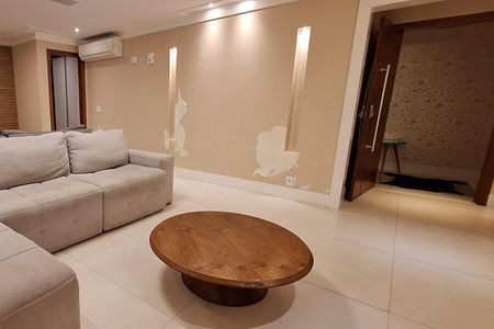 Apartamento à venda com 177m², 3 quartos e 3 vagas Apartamento à venda com 177m², 3 quartos e 3 vagasSala