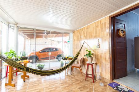 Casa à venda com 80m², 4 quartos e sem vaga