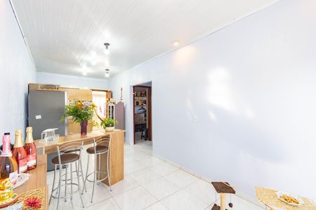 Casa à venda com 80m², 4 quartos e sem vaga
