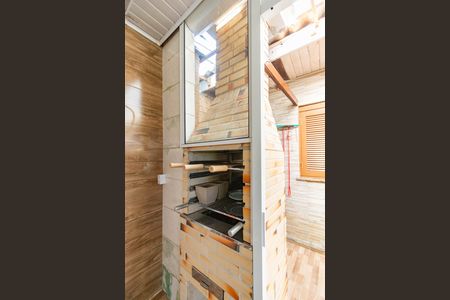 Casa à venda com 80m², 4 quartos e sem vaga