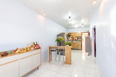 Casa à venda com 80m², 4 quartos e sem vaga