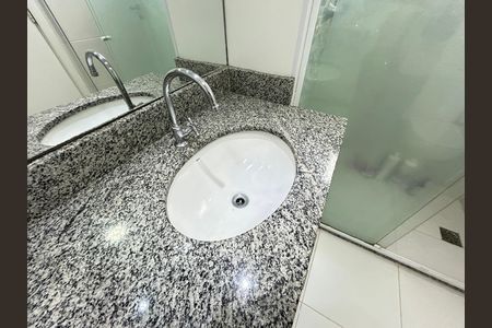 Apartamento à venda com 147m², 4 quartos e 2 vagasBanheiro da Suíte