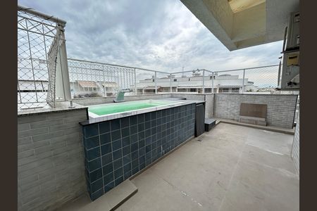 Apartamento à venda com 147m², 4 quartos e 2 vagasCobertura