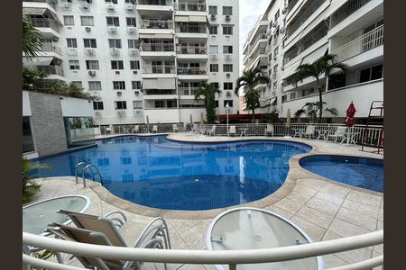 Apartamento à venda com 147m², 4 quartos e 2 vagasÁrea comum - Piscina