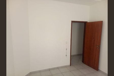 Casa para alugar com 239m², 4 quartos e 2 vagasQuarto 3