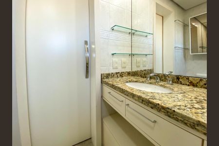 Apartamento para alugar com 86m², 2 quartos e 2 vagasBanheiro 1