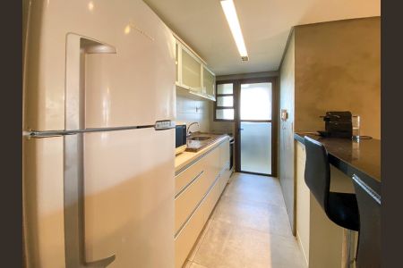 Apartamento para alugar com 86m², 2 quartos e 2 vagasCozinha
