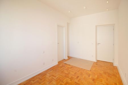 Apartamento à venda com 168m², 3 quartos e 1 vaga