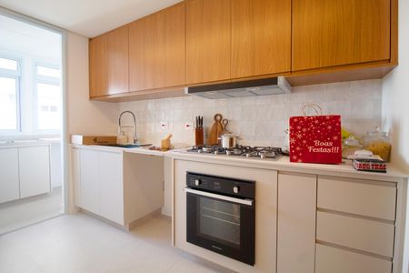 Apartamento à venda com 168m², 3 quartos e 1 vaga