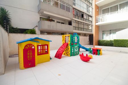 Apartamento à venda com 168m², 3 quartos e 1 vaga