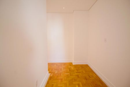 Apartamento à venda com 168m², 3 quartos e 1 vaga