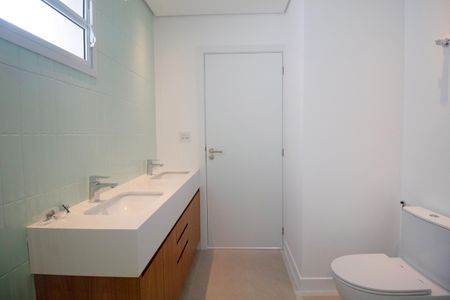 Apartamento à venda com 168m², 3 quartos e 1 vaga