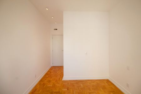 Apartamento à venda com 168m², 3 quartos e 1 vaga