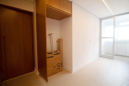 Apartamento à venda com 168m², 3 quartos e 1 vaga