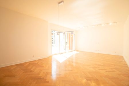 Apartamento à venda com 168m², 3 quartos e 1 vaga