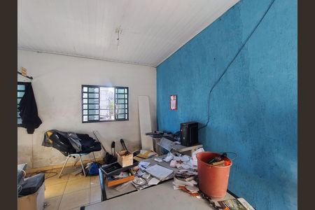 Sala de casa à venda com 1 quarto, 300m² em Vila Guarará, Santo André