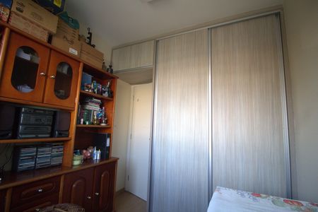Apartamento à venda com 75m², 3 quartos e 2 vagasQuarto 02