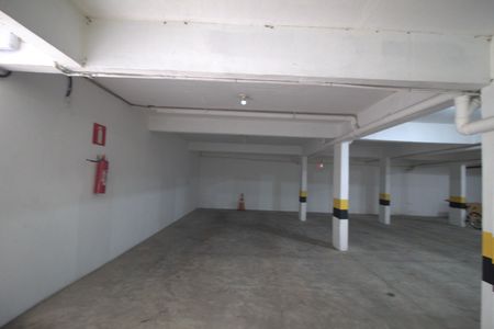 Apartamento à venda com 75m², 3 quartos e 2 vagasGaragem - Duas Vagas em Linha Coberta