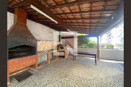 Apartamento à venda com 76m², 2 quartos e 1 vaga