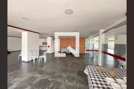 Apartamento à venda com 76m², 2 quartos e 1 vaga