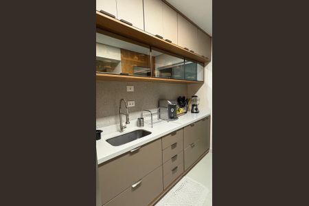 Apartamento à venda com 121m², 3 quartos e 2 vagasCozinha