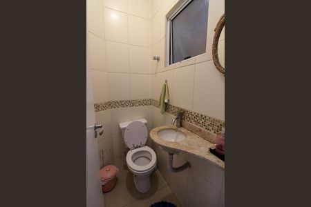 Lavabo de casa de condomínio à venda com 3 quartos, 140m² em Jardim Sarah, São Paulo