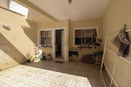 Casa de condomínio à venda com 140m², 3 quartos e 2 vagas Casa de condomínio à venda com 140m², 3 quartos e 2 vagasGaragem