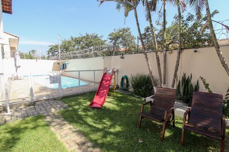 Casa de condomínio à venda com 140m², 3 quartos e 2 vagas Casa de condomínio à venda com 140m², 3 quartos e 2 vagasÁrea comum - Playground