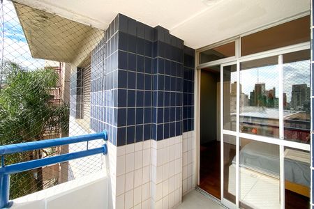 Apartamento à venda com 132m², 2 quartos e 1 vaga Apartamento à venda com 132m², 2 quartos e 1 vagaVaranda da Suite 1