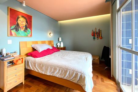 Apartamento à venda com 132m², 2 quartos e 1 vaga Apartamento à venda com 132m², 2 quartos e 1 vagaSuite 1