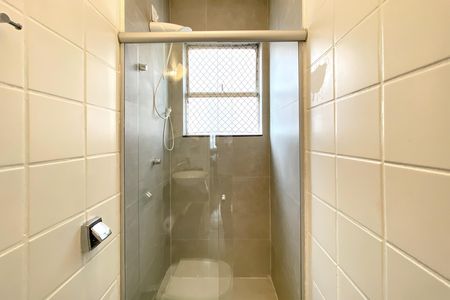Apartamento à venda com 132m², 2 quartos e 1 vaga Apartamento à venda com 132m², 2 quartos e 1 vagaBanheiro