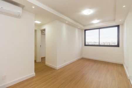 Sala de apartamento para alugar com 2 quartos, 58m² em Azenha, Porto Alegre