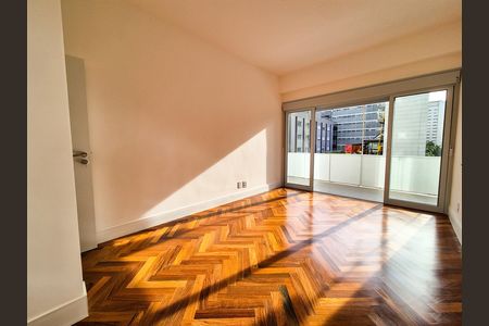 Apartamento à venda com 202m², 3 quartos e 1 vaga