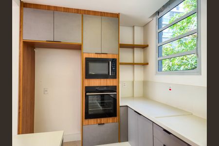 Apartamento à venda com 202m², 3 quartos e 1 vaga